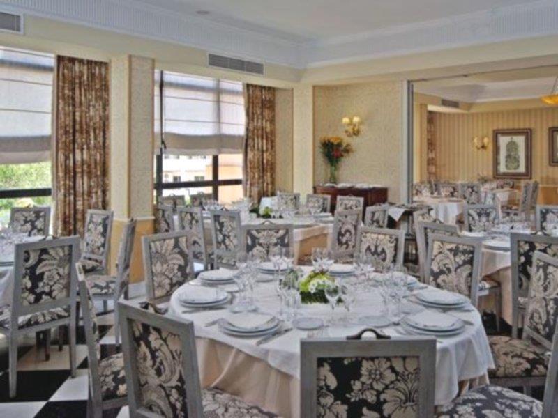 Recoletos Hotel 4*